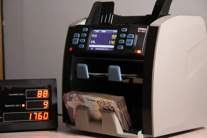 Sort denomination value counting machine